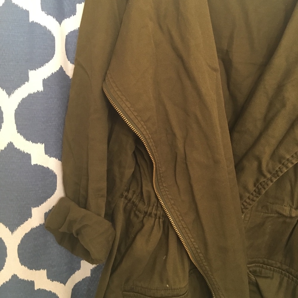 Light Jacket - Picture 2 of 2